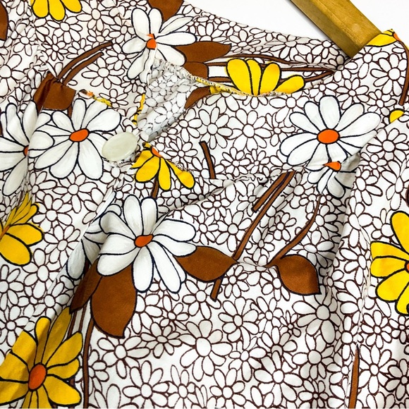VINTAGE Floral Women's Dress in Yellow and Brown - Picture 10 of 13